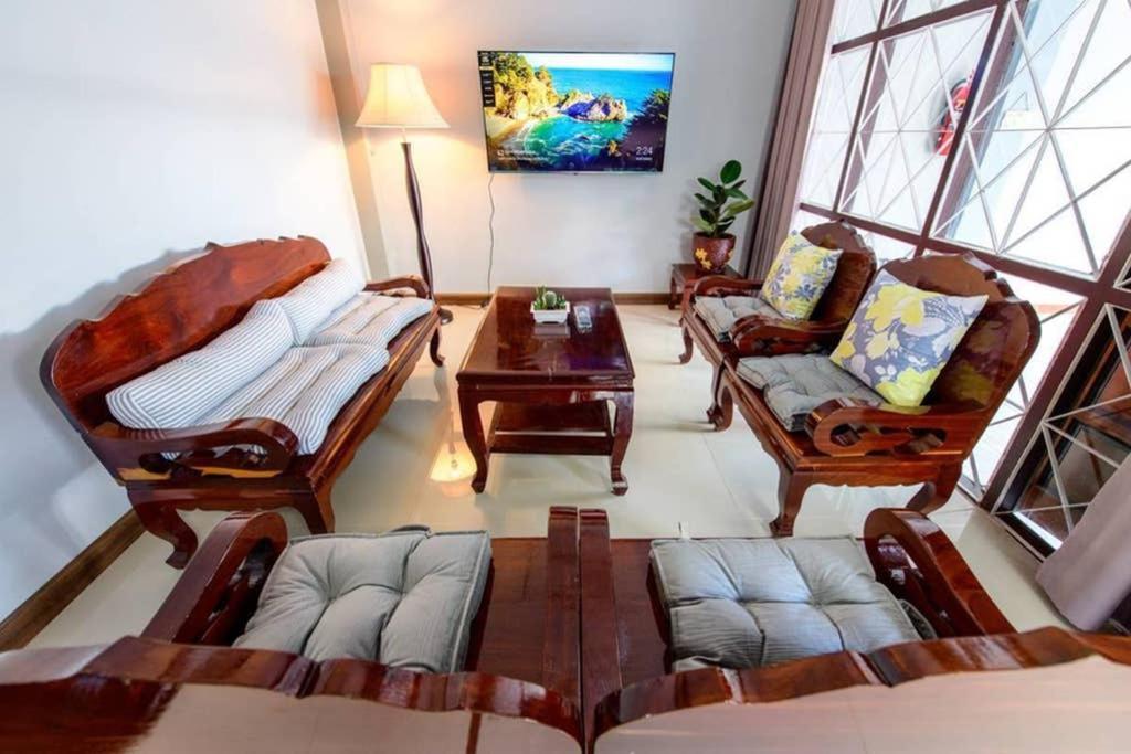 Bluebell House Hatyai - Cosy 3 Bedrooms For 10 Pax - 9 Mins Drive To Lee Grd Ban Kho Hong Bagian luar foto
